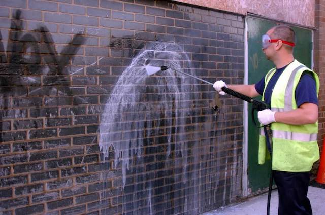 graffiti removal in denton
